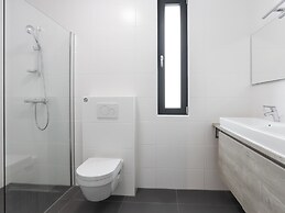 Modern Holiday Home in Kamperland With Garden