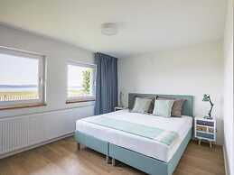 Detached Villa With Views Over Lake Veere