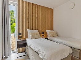 Apartment Near North Sea Beach