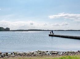 Magnificent Holiday Home on Lake Veere