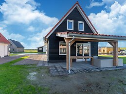 Nice Holiday Home Close to Nature Reserve