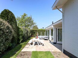 Amazing Holiday Home in Kamperland With Sauna