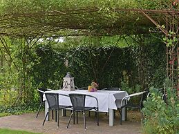 Bungalow Wilgenlaan in Kamperland With Terrace