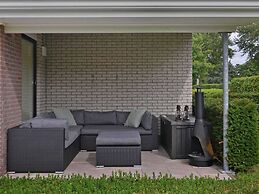 Bungalow Wilgenlaan in Kamperland With Terrace