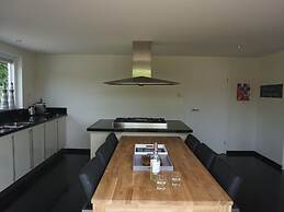 Bungalow Perfect for Water Sports