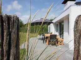 Bungalow Perfect for Water Sports