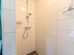 Cozy Retreat With Parking and Charging