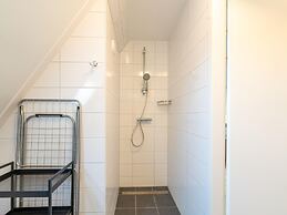 Cozy Retreat With Parking and Charging