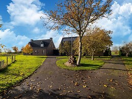 Holiday Home in Sint Kruis With a Garden