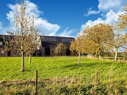 Holiday Home in Sint Kruis With a Garden