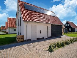 Modern Holiday Home in Scherpenisse With Garden