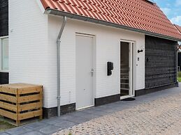 Modern Holiday Home in Scherpenisse With Garden