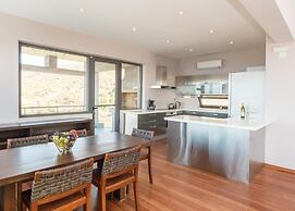 Villa Isidora - Stunning Stylish 3-bedroom Villa