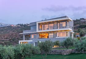 Villa Isidora - Stunning Stylish 3-bedroom Villa