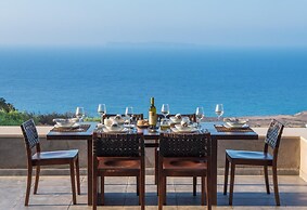 Villa Isidora - Stunning Stylish 3-bedroom Villa