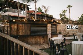 Selah Hotel