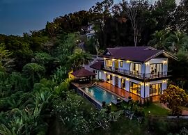 Picturesque 4br Cape Yamu  Pool Villa