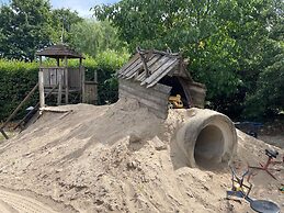 Quaint Chalet in Uden With Terrace