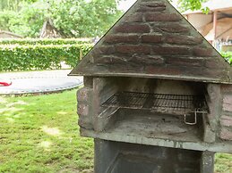 Quaint Chalet in Uden With Terrace