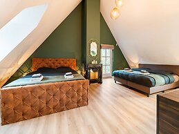 Beautiful Villa in Drunen With Private Heated Pool