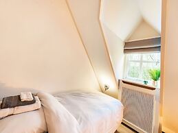 Beautiful Villa in Drunen With Private Heated Pool