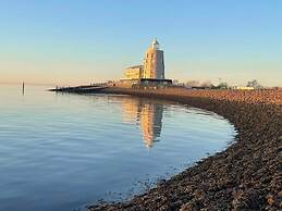 Modern Retreat With Private Sauna