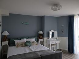 Apartment in Scherpenisse for 4 Person