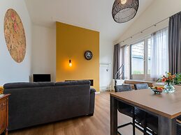 Holiday Home in Kaatsheuvel With hot tub