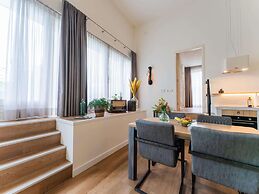 Holiday Home in Kaatsheuvel With hot tub
