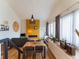 Holiday Home in Kaatsheuvel With hot tub