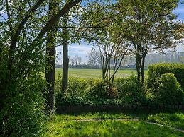 Holiday Home in Scherpenisse With Garden