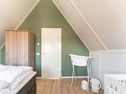 Holiday Home in Scherpenisse With Garden