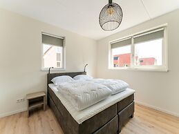 Holiday Home in Scherpenisse With Garden