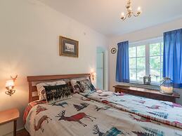 Beautiful Holiday Home in Baarle-nassau With Garden