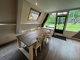 Modern Holiday Home in Stramproy in the Forest