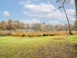 Charming Holiday Home With Wifi