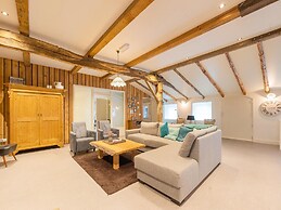 Cozy Farmhouse in Lovely Surroundings