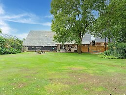 Farmhouse in Elsendorp With Garden