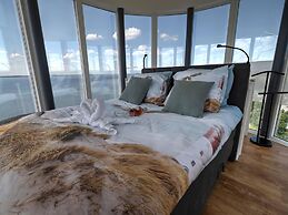 Premium Apartment With Covered Terrace