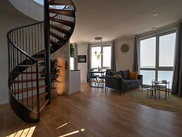 Premium Apartment With Covered Terrace