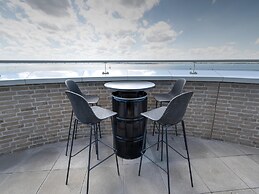 Premium Apartment With Covered Terrace