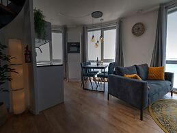 Premium Apartment With Covered Terrace
