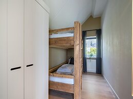 Beautiful House in Kerkdriel on the Waterfront