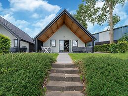 Beautiful House in Kerkdriel on the Waterfront