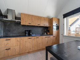 Beautiful House in Kerkdriel on the Waterfront