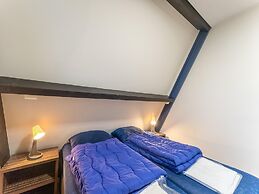 Serene Holiday Home in the Forest