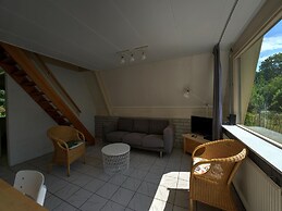 Cosy Holiday Home in Eerbeek With Balcony/terrace