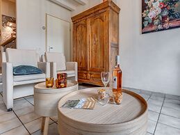 Pleasant Apartment Near Valkenburg With a Valley View