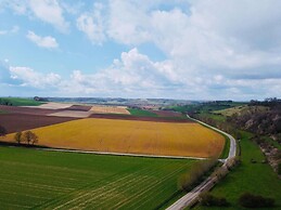 Pet-friendly Country Escape