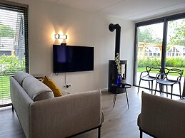 Cosy Holiday Home in a Wooded Area in Lochem